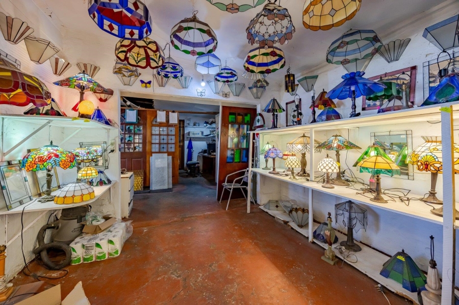 3 Bedroom Property for Sale in Lakeside Western Cape